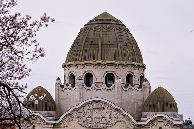 세체니 온천: 휴식과 치유의 오아시스